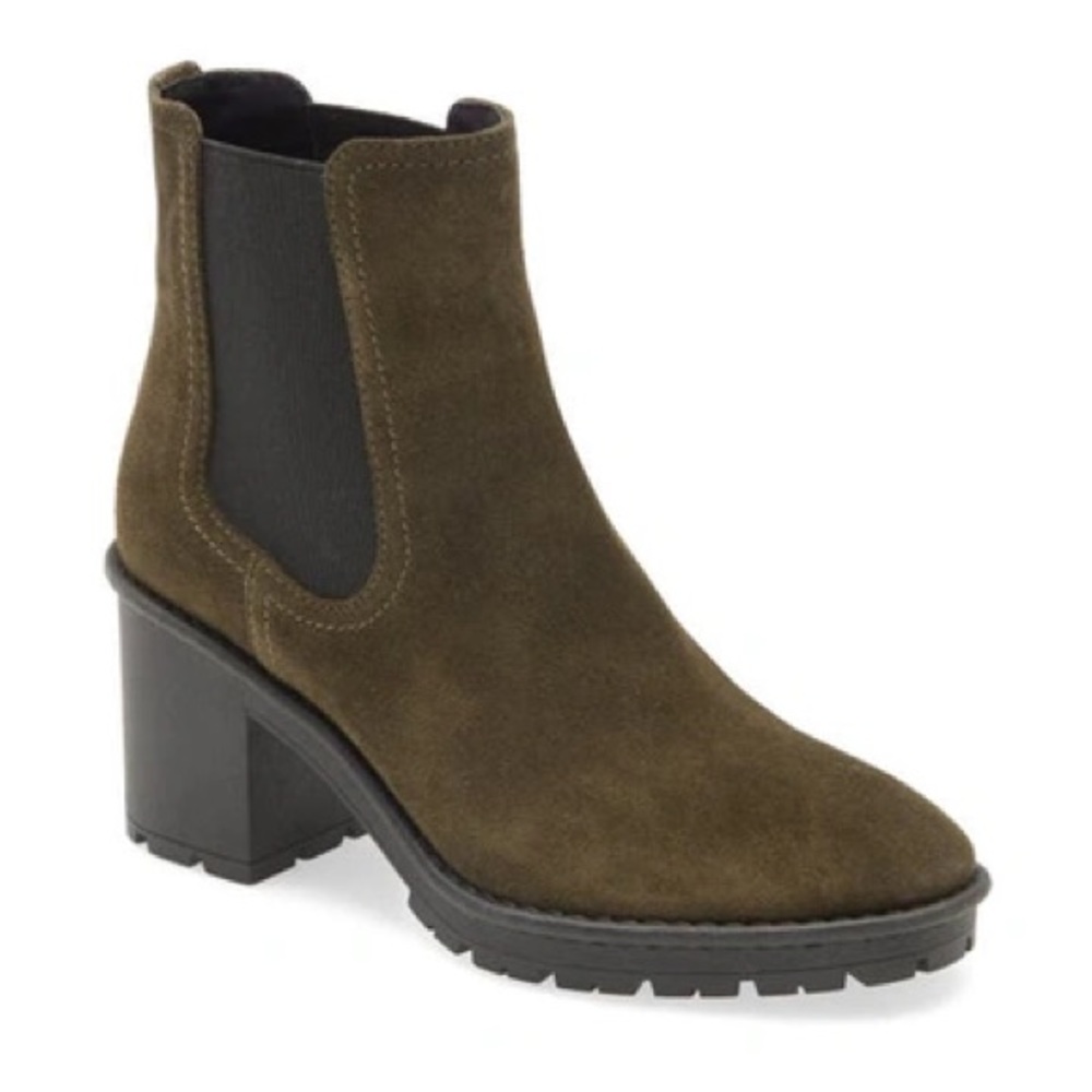 Vince Henderson Chelsea Boot, Militaire, size 8